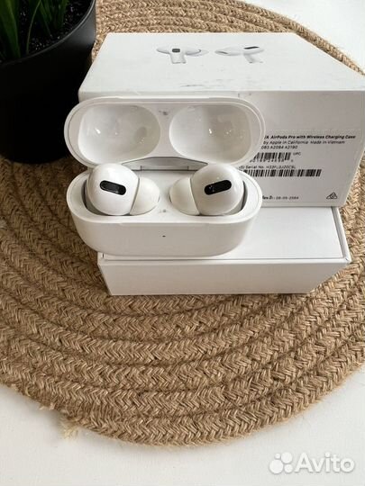Airpods pro оригинал