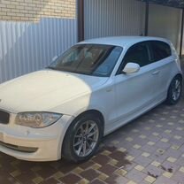 BMW 1 серия 1.6 AT, 2011, 264 577 км, с пробегом, цена 700 000 руб.