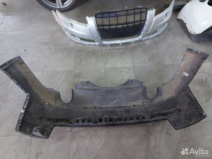 Бампер задний Audi A8