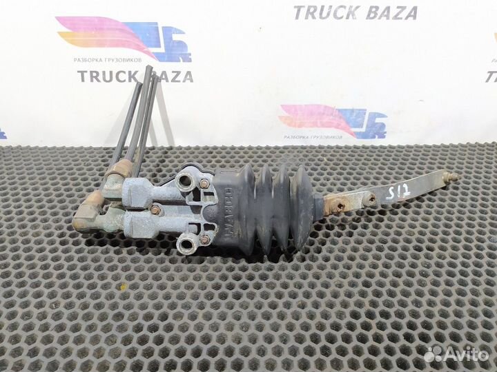 1430545 Кран уровня пола кабины