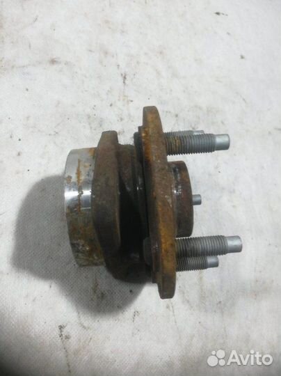 Ступица передняя Opel Astra J 2009-2015