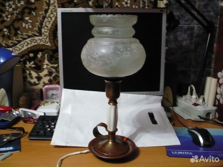 Настольная лампа времен СССР