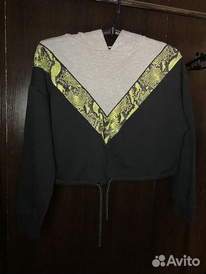 Кроп топ с длинным рукавом