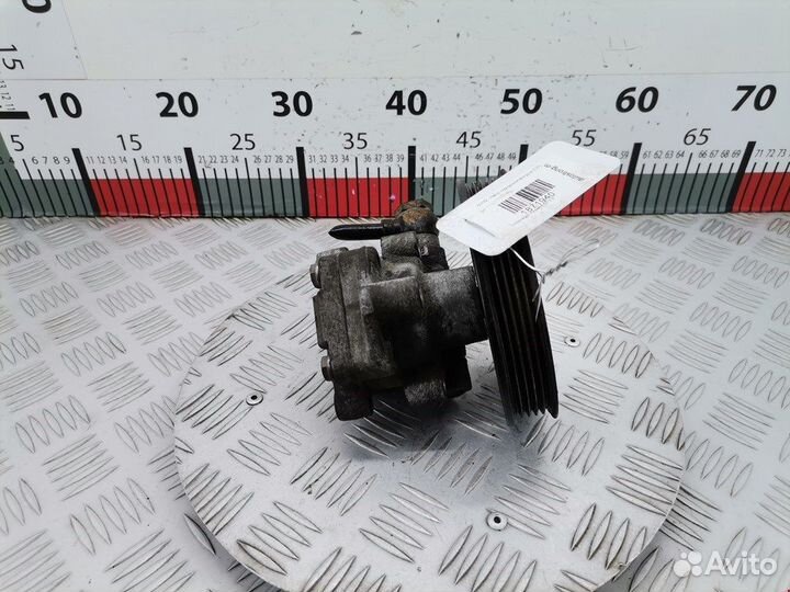 Насос для Volkswagen Passat 5 GP