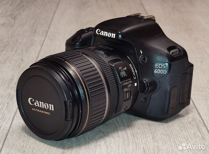 Canon EOS 600D с объективом 17-85мм