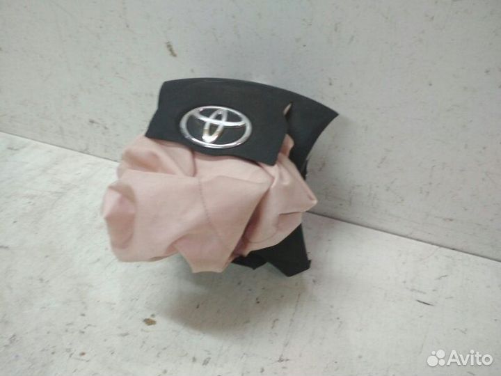 Airbag на руль Toyota Hilux 7 2011