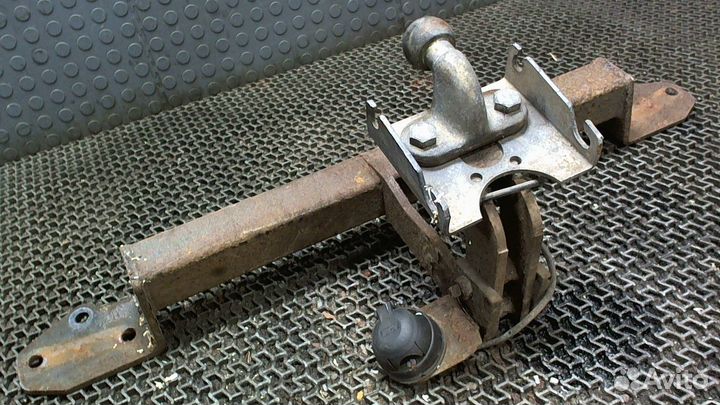 Прицепное устройство (фаркоп) BMW 3 E46, 2004