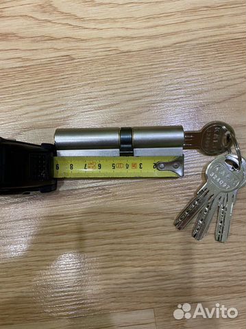 Личинка замка