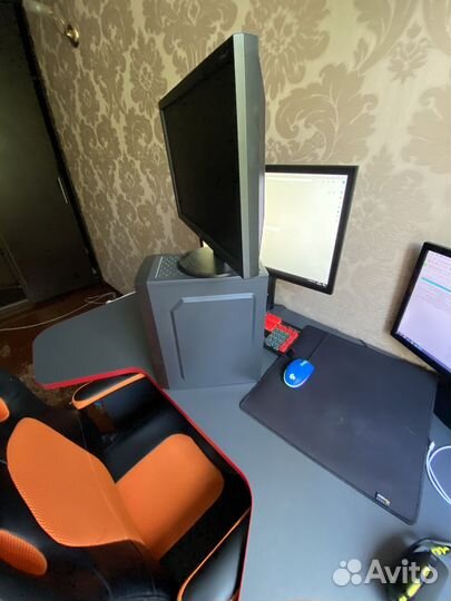 Офисный компьютер
