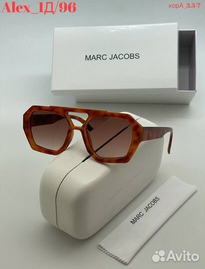 Солнечные очки женские Marc Jacobs