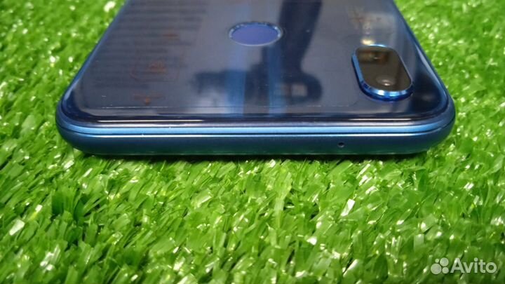 HUAWEI P20 Lite, 4/64 ГБ