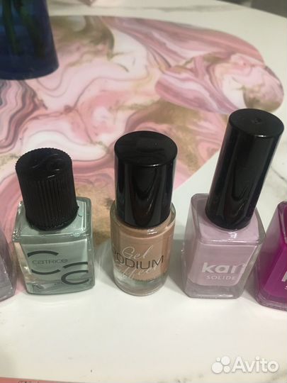 Лак для ногтей пакетом