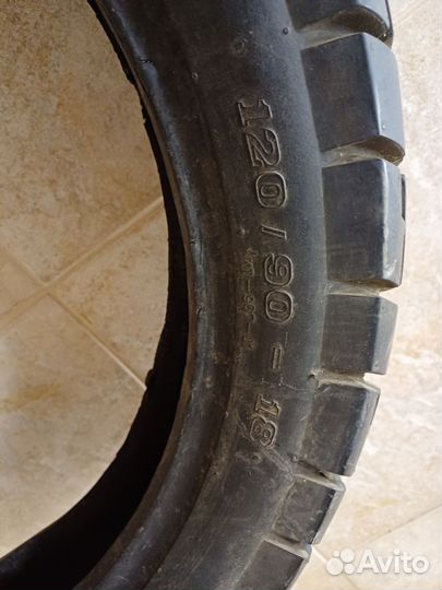 Покрышки 4/R18(грязевая) и 120/90/R18 на Иж