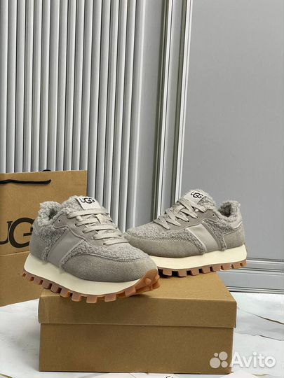 Кроссовки зимние UGG