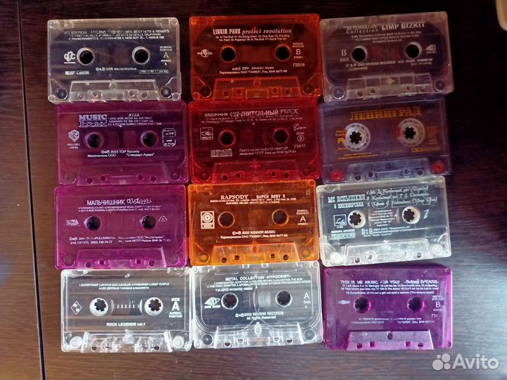 Аудиокассеты с музыкой