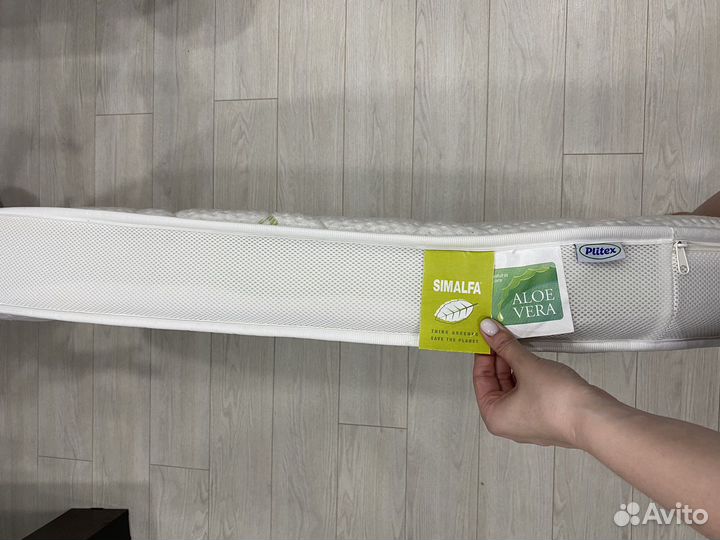 Продам матрас детский