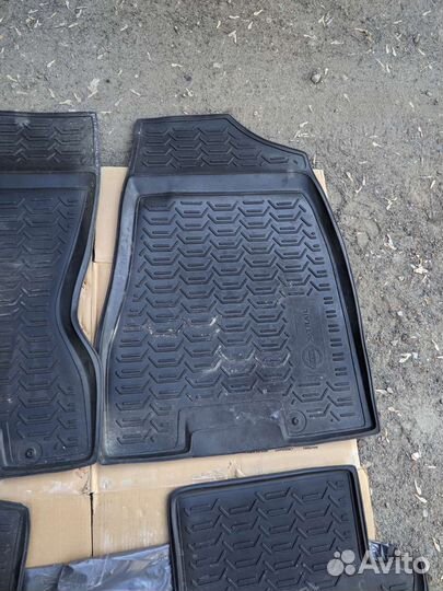Автомобильные коврики резиновые Ниссан x-trail 31