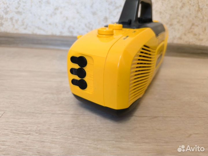 Винтажная магнитола Sony Sports CFS-903L