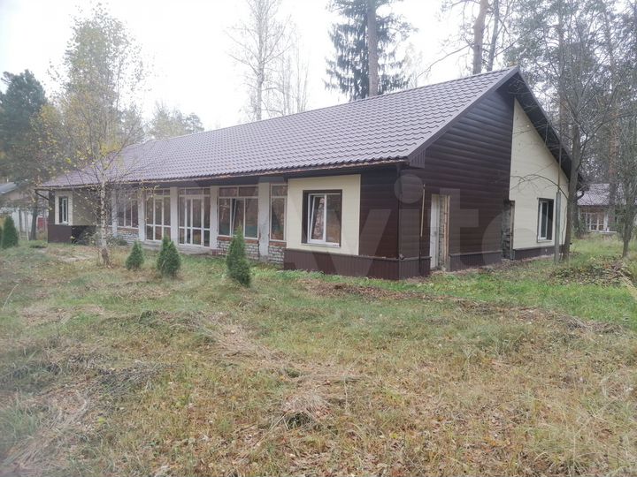 База отдыха, лагерь 1916 м²