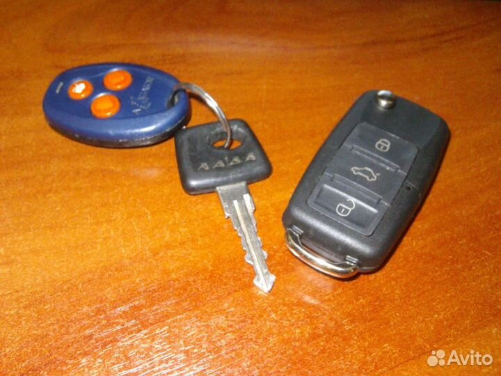 Новый выкидной автоключ объединить с сигнлкой