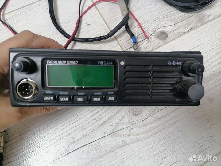 Автомобильная рация yosan excalibur turbo