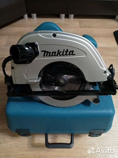 Дисковая пила makita 5704R
