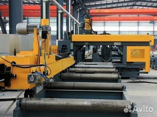 Трехкоординатный сверлильный станок