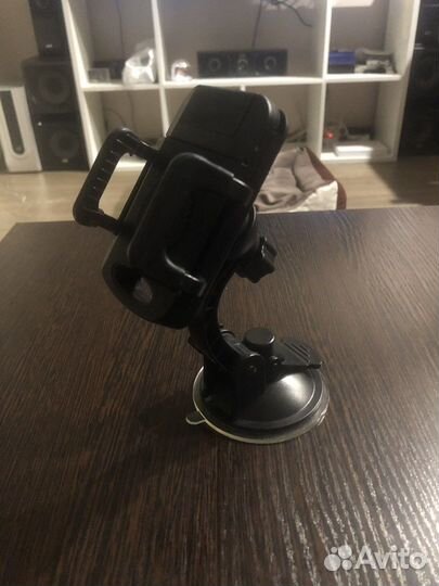 Держатель для телефона в машину