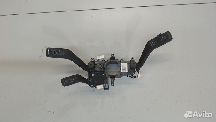 Переключатель поворотов и дворников Volkswagen Pas