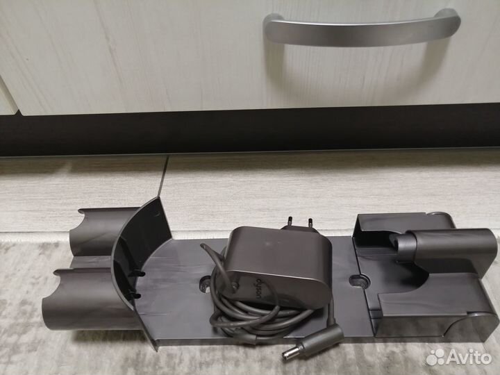Зарядное устройство Dyson оригинал