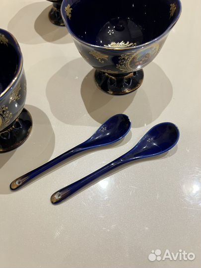 Салатницы с ложками десертницы вазочки