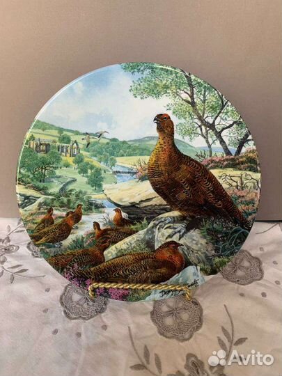 Винтажная английская тарелка Royal Grafton Red Gr