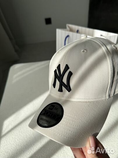 Бейсболка оригинал new era бежевая