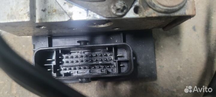 Блокк управления abs hynday sonata 6