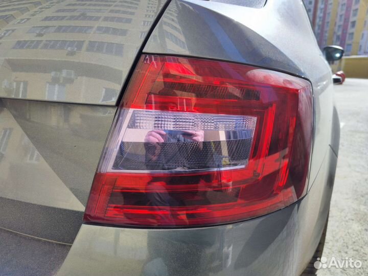 Задний фонарь skoda octavia a7 fl