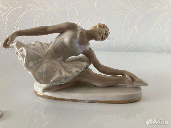 Фарфоровая статуэтка Балерина лфзи