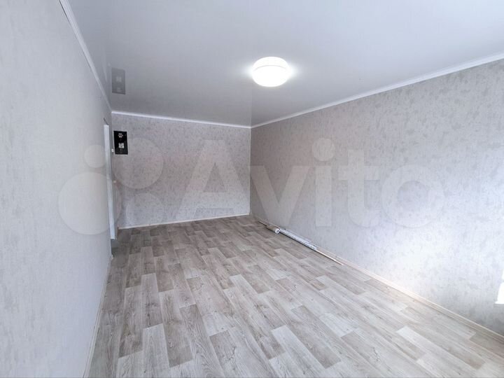 1-к. квартира, 30,4 м², 2/5 эт.
