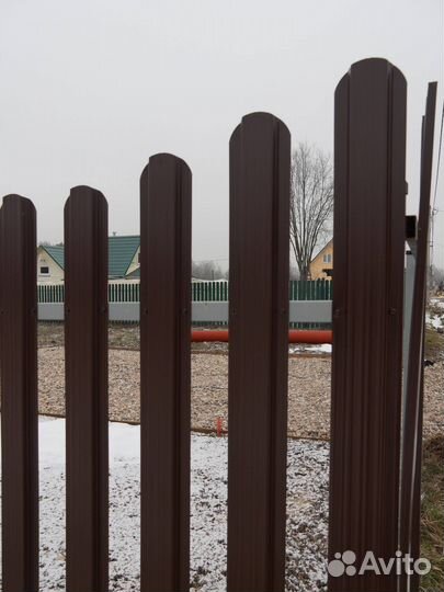 Забор из профнастила под ключ