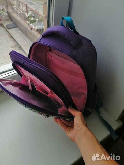 Продаю школьный рюкзак