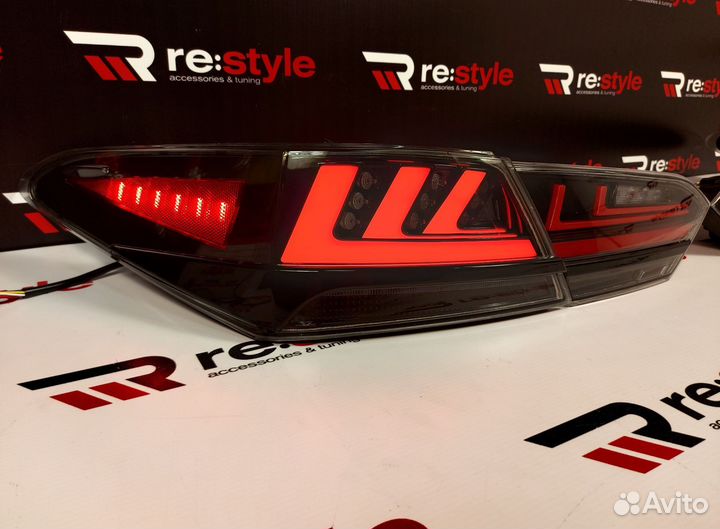 Фонари задние Toyota Camry 70