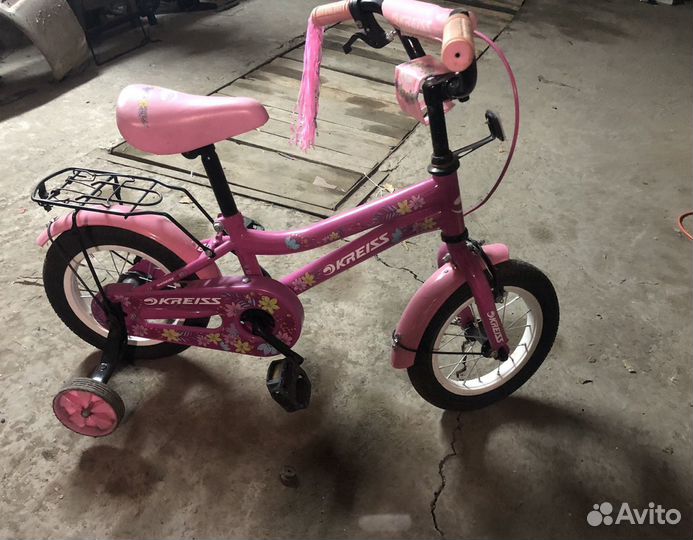 Детский трехколесный велосипед
