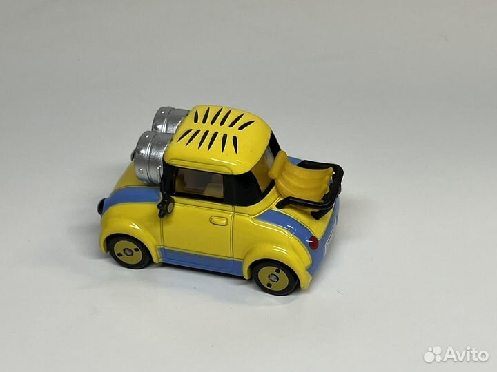 Takara tomy minions