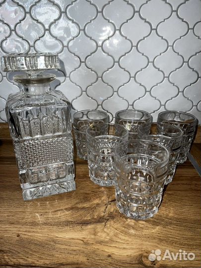Хрустальный набор. Графин/ штоф и стаканы. Богемия