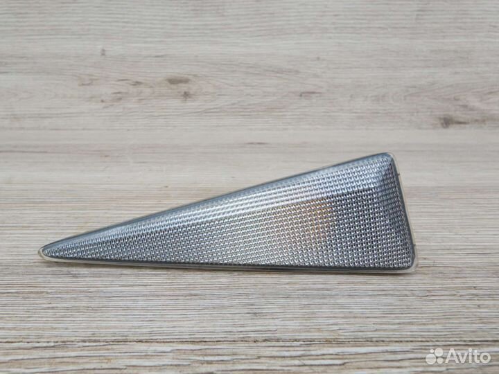 Повторитель поворотника Renault Megane Scenic II