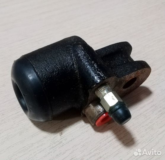 Продаю тормозной цилиндр