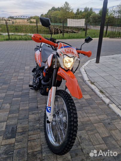 Продам мотоцикл Racer Panter rc300