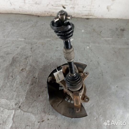 Кулак передний правый Toyota Camry 50 55 2012-2017