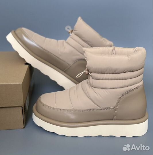 Угги женские Ugg Classic Mini Blow Sand