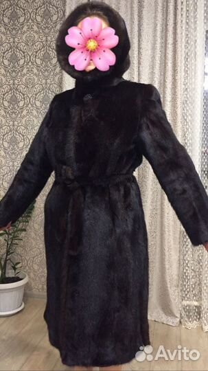 Шуба норковая с капюшоном 46 размер