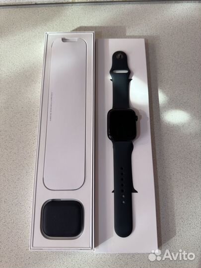 Apple Watch 8 series 45mm